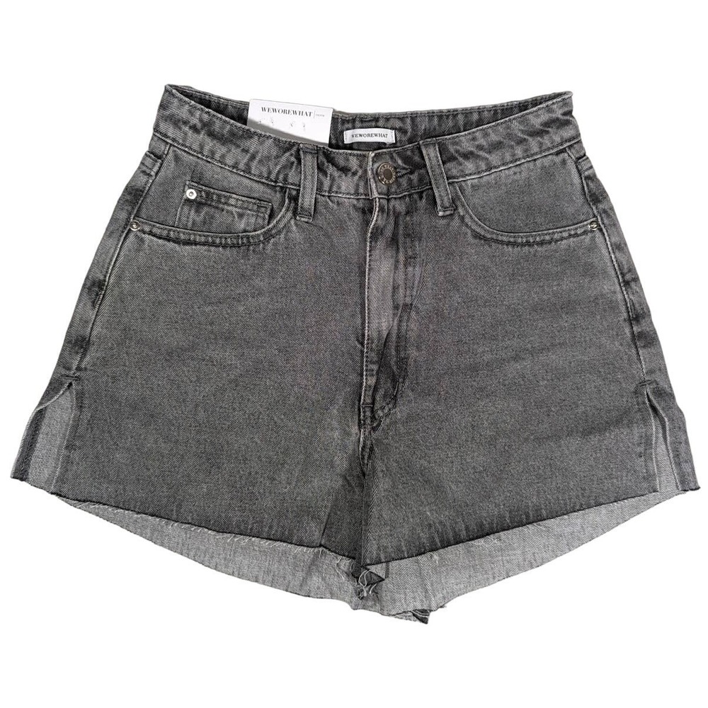 WEWOREWHAT The Boyfriend Short Raw Hem Denim Grey Size‎ 24 WNDB36-02